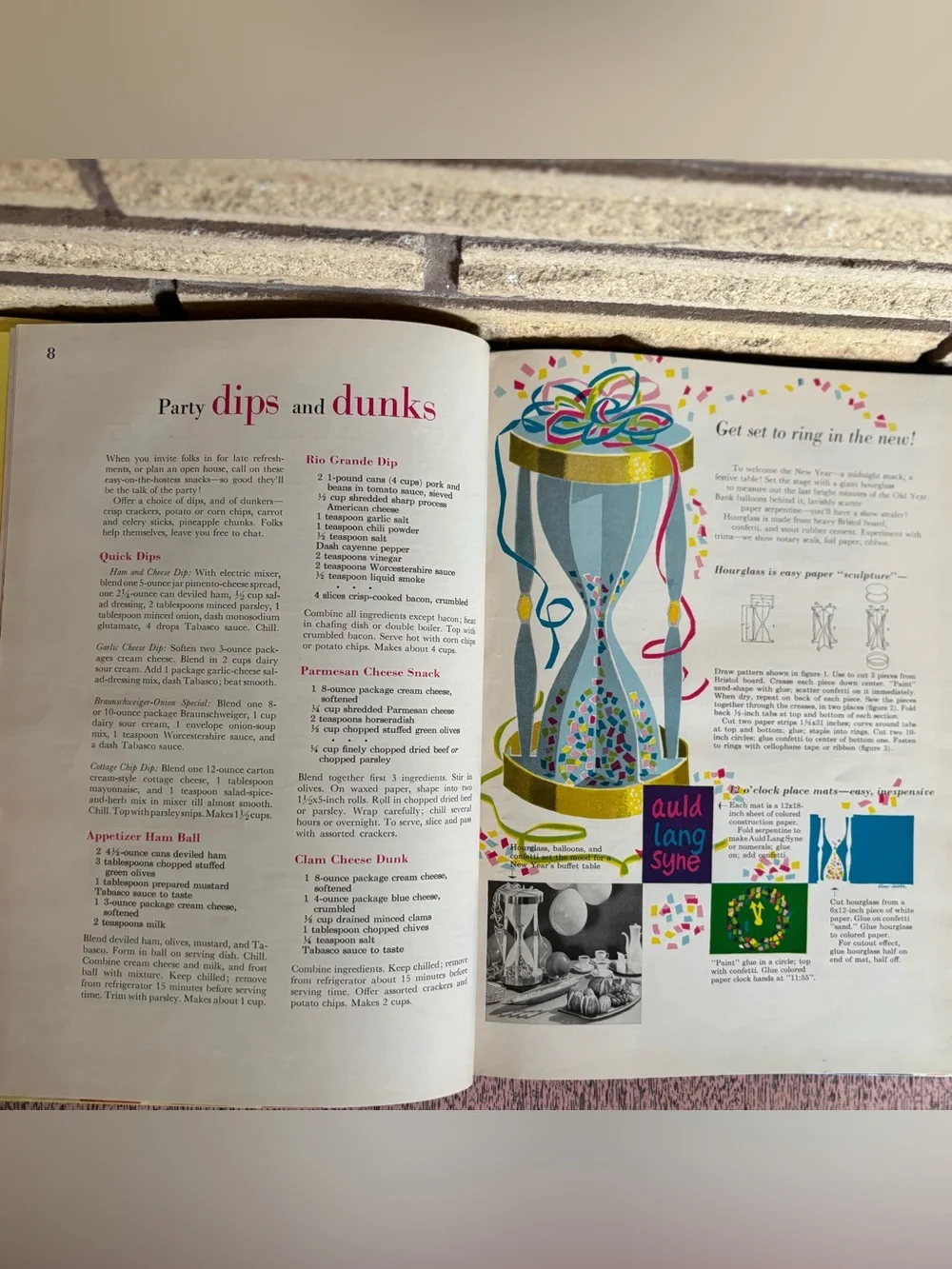 Better Homes & Gardens Holiday Cookbook - 1969 - Special Occasion Recipes - Picture 11 of 16